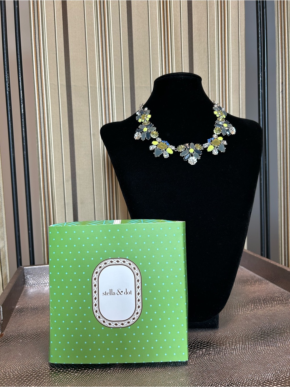 NIB Stella and Dot "Elodie" necklace